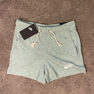 NWT Nike Shorts. XS